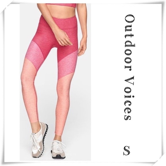 OUTDOOR Voices Warmup Color Block 7/8 Leggings in Barbie Pink - Picture 1 of 7